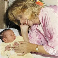 Warren Saada — Mama — обложка